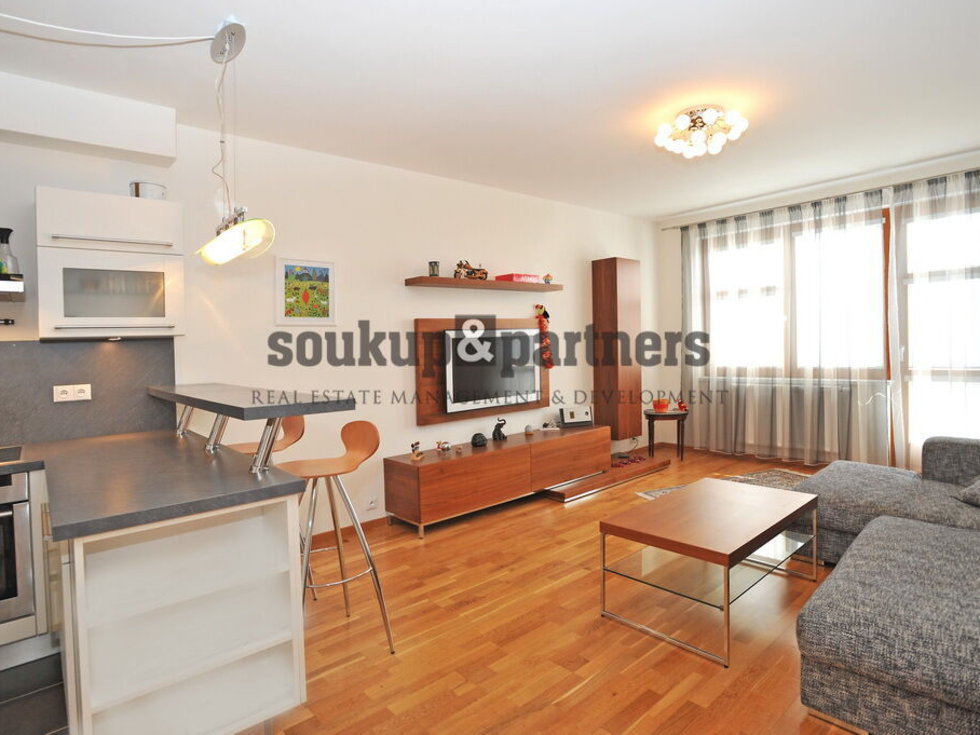 Pronájem bytu 2+kk 59 m², Praha