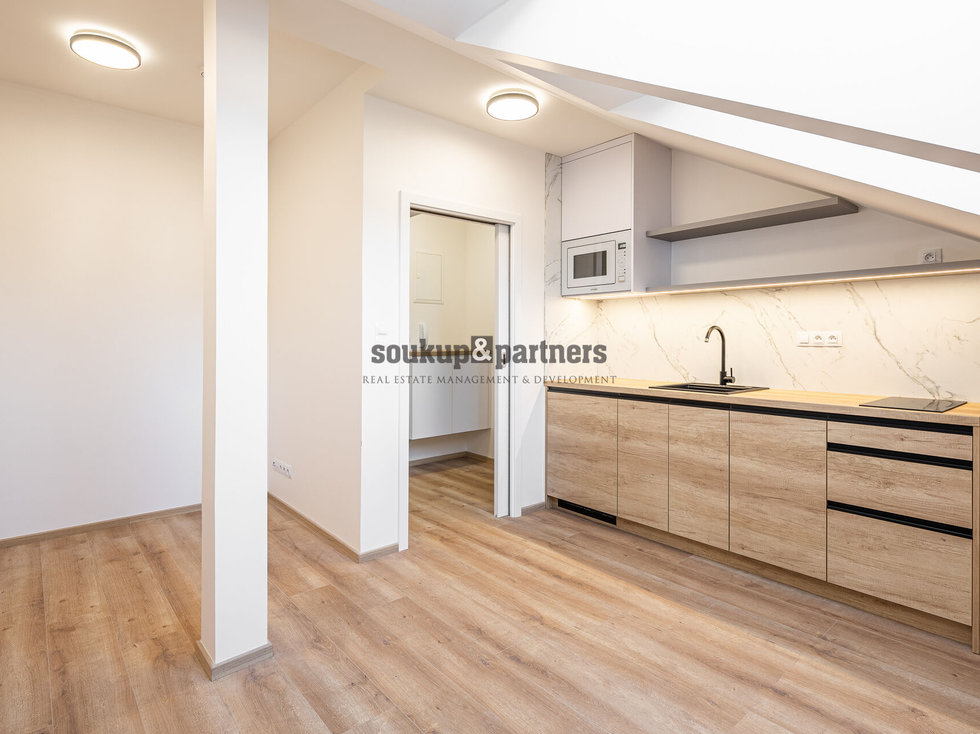 Prodej bytu 1+kk, garsoniery 28 m², Praha