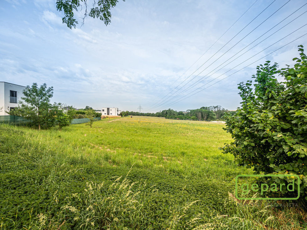 Pronájem zahrady 150 m², Praha