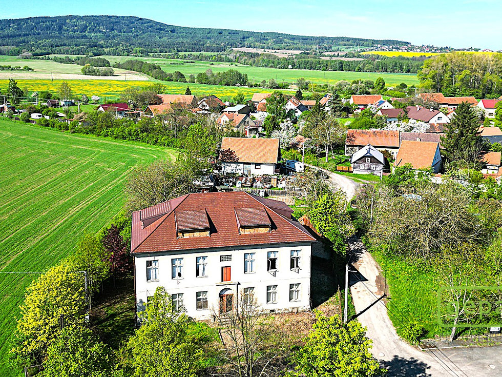 Prodej činžovního domu 539 m², Hostomice