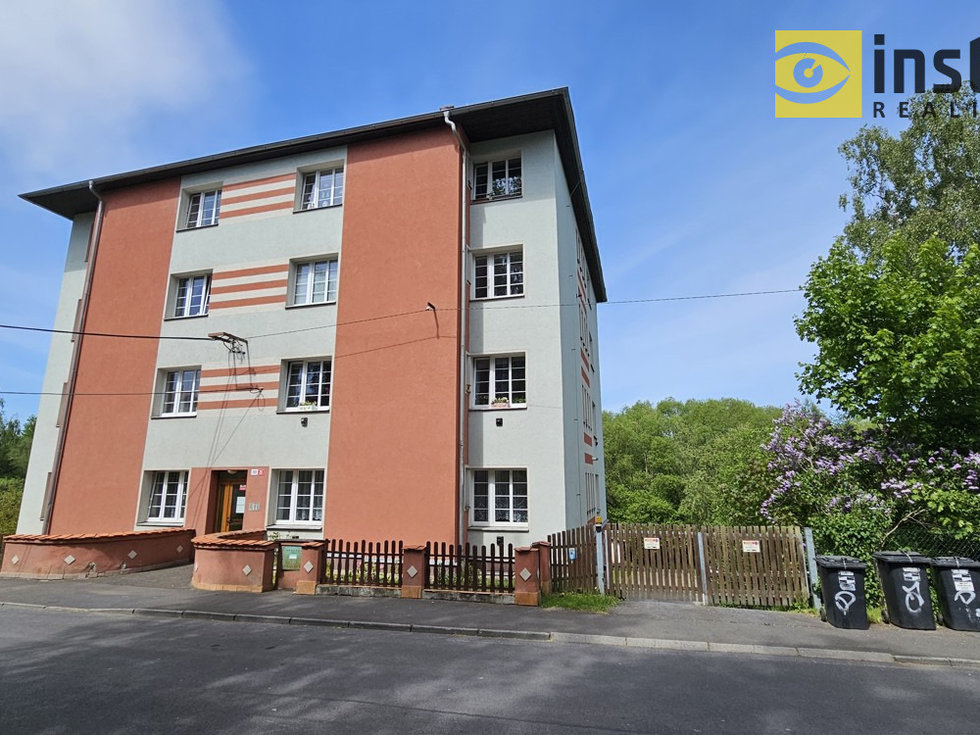 Pronájem bytu 2+kk 45 m², Dalovice