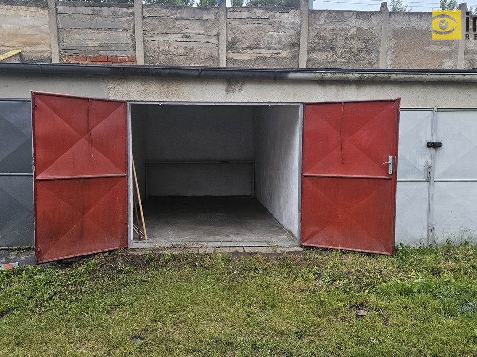 Pronájem garáže 20 m², Plzeň