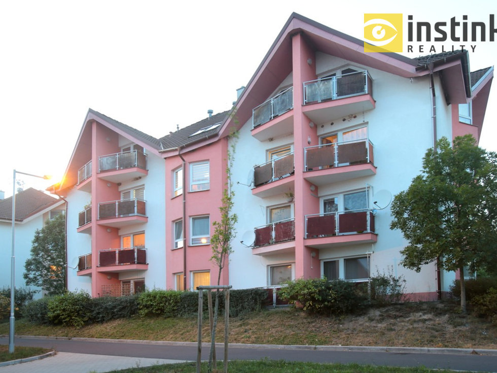 Prodej bytu 2+1 64 m², Líně