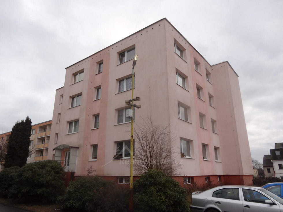 Pronájem bytu 1+kk, garsoniery 29 m², Nový Bor