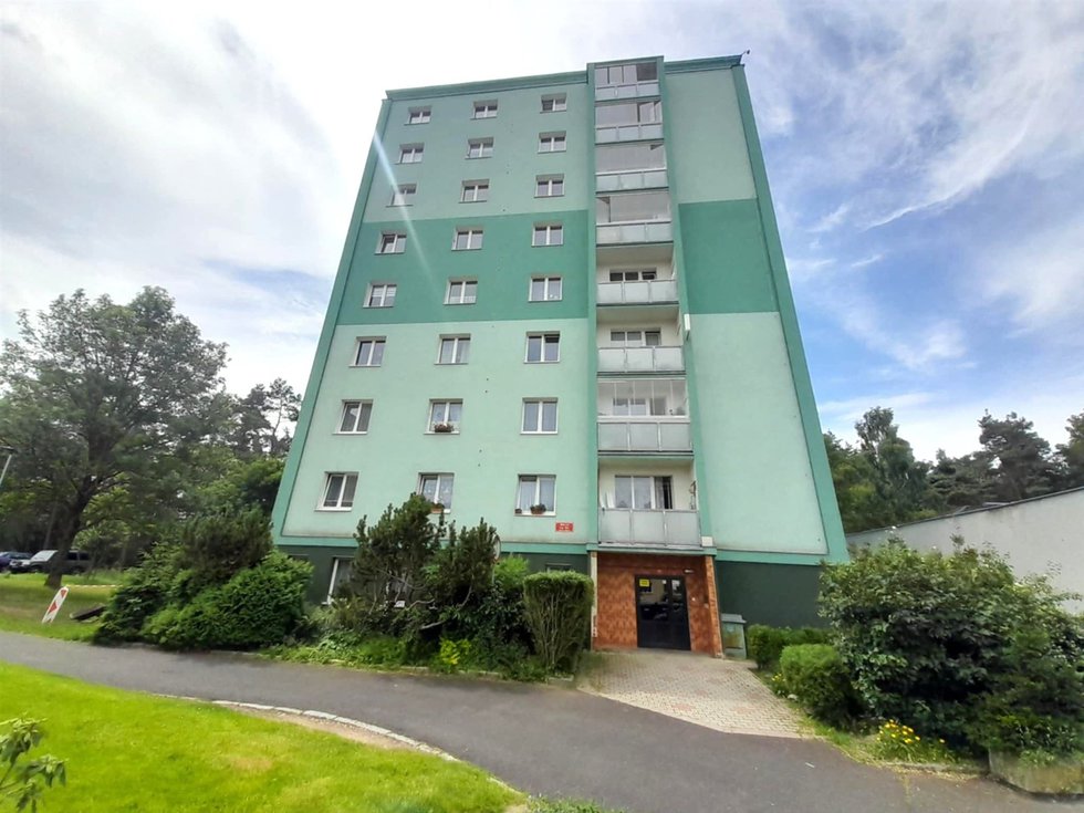 Prodej bytu 2+1 51 m², Rotava