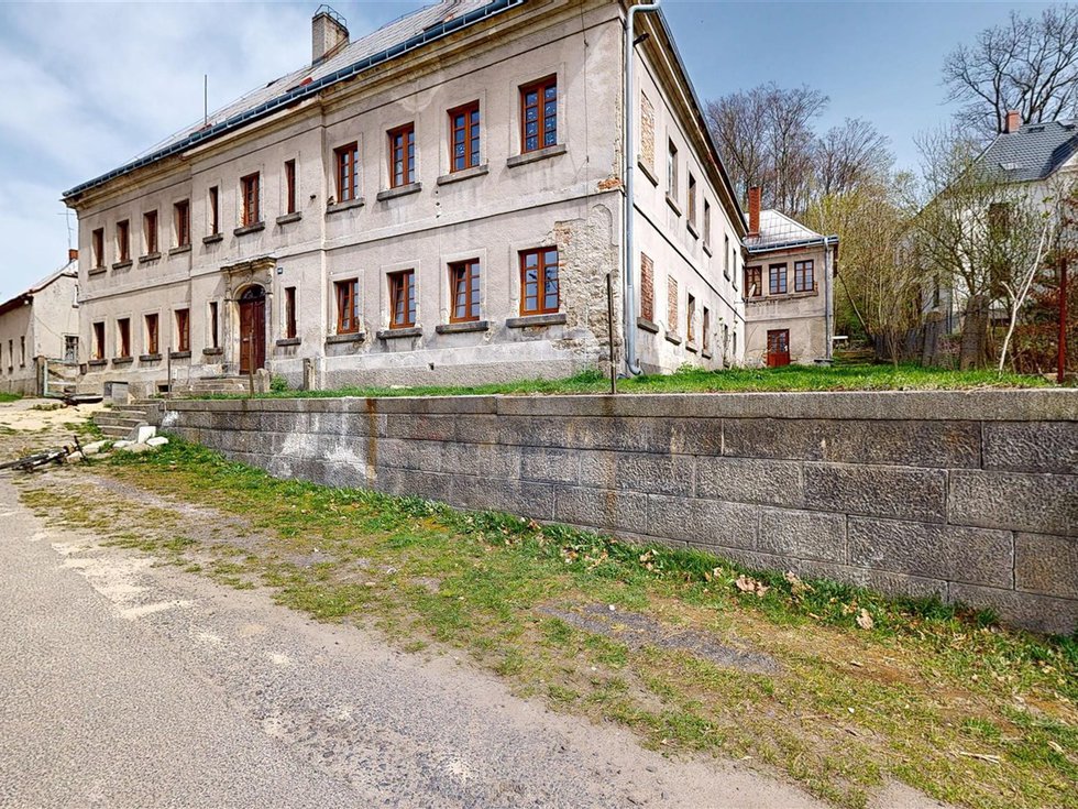 Prodej Ostatních komerčních prostor 1570 m², Mikulášovice