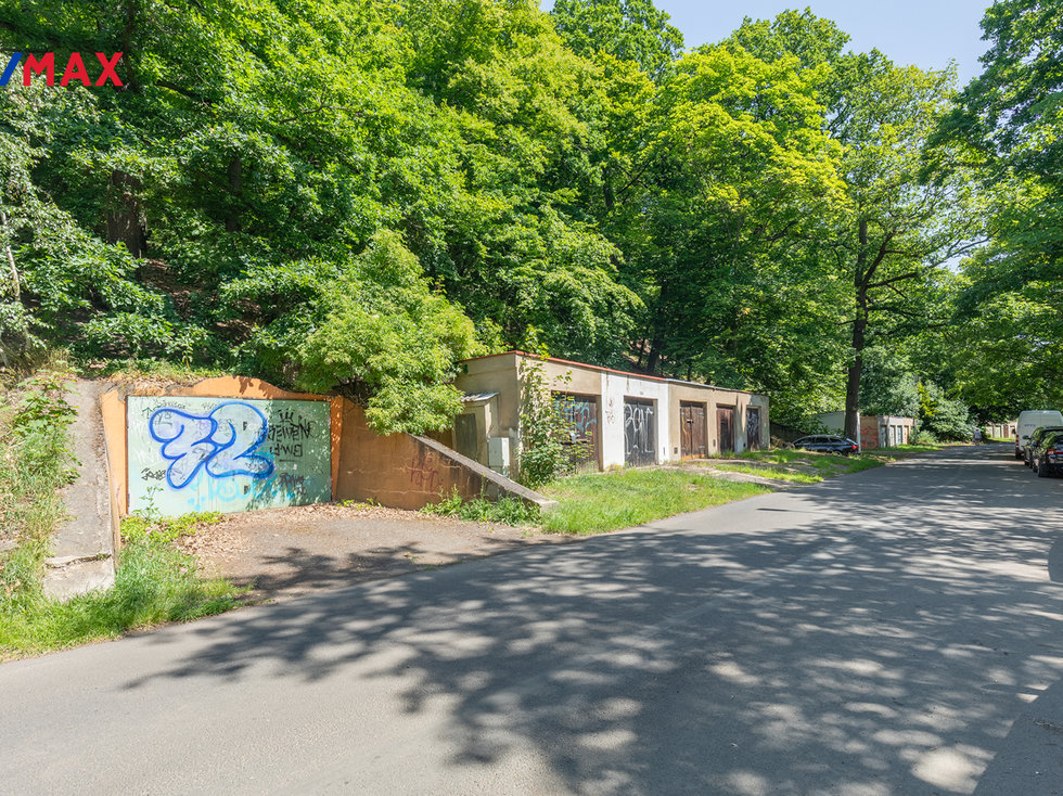 Pronájem garáže 25 m², Litvínov