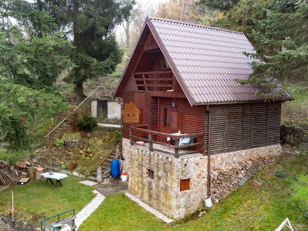 Prodej chaty 80 m², Chyňava