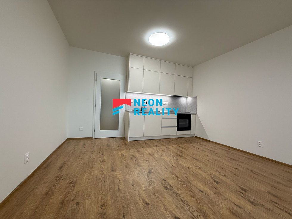 Pronájem bytu 1+kk, garsoniery 34 m², Opava
