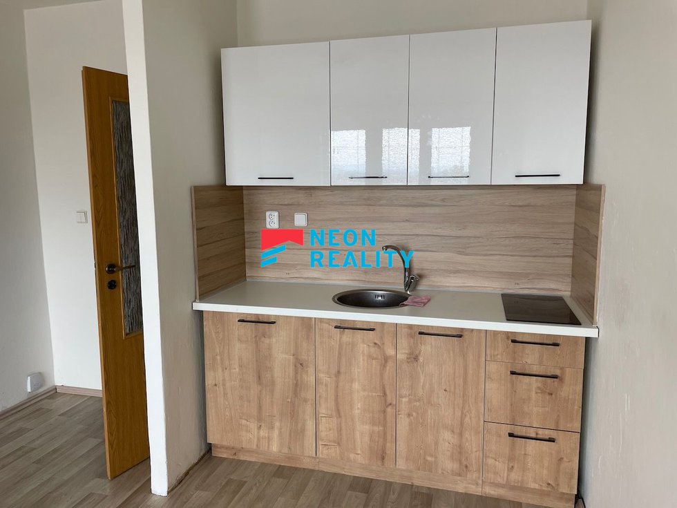 Pronájem bytu 1+kk, garsoniery 31 m², Karviná