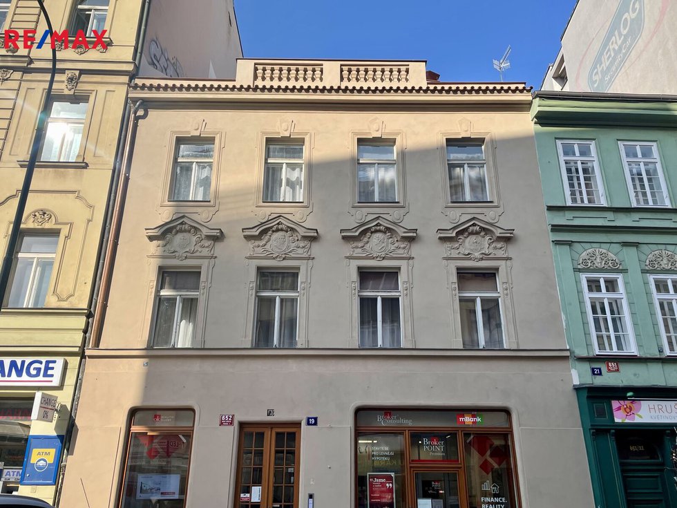 Pronájem bytu 1+kk, garsoniery 40 m², Praha