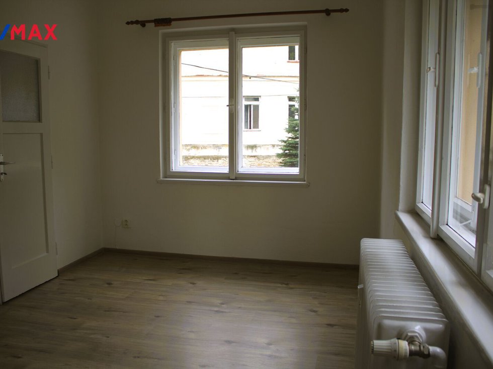 Pronájem bytu 3+kk 64 m², Střížovice