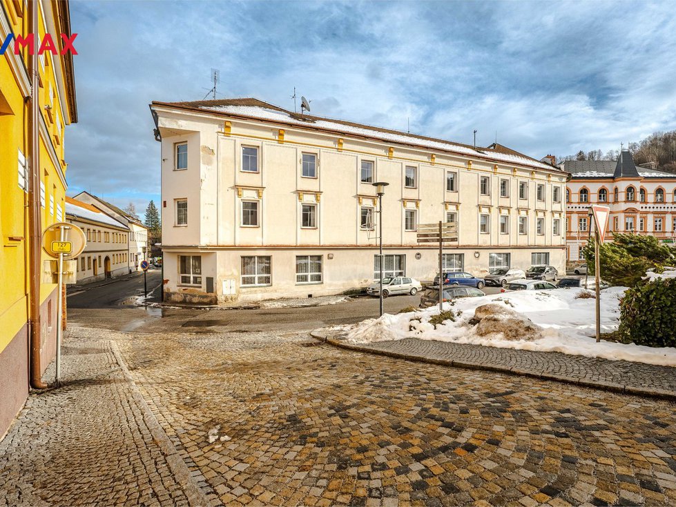 Prodej hotelu, penzionu 2047 m², Vimperk