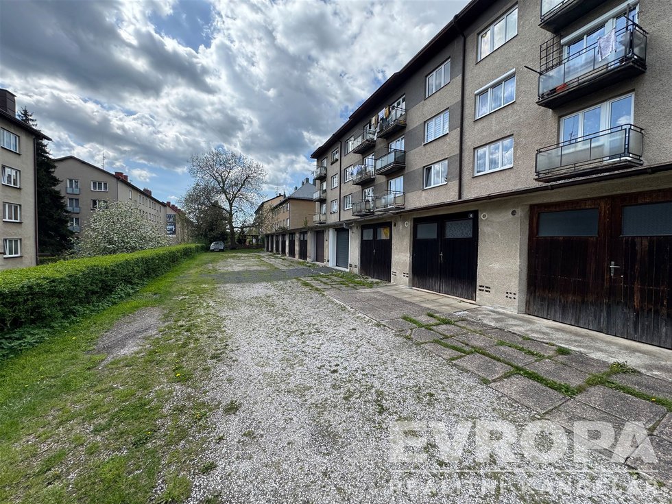Pronájem garáže 21 m², Vrchlabí