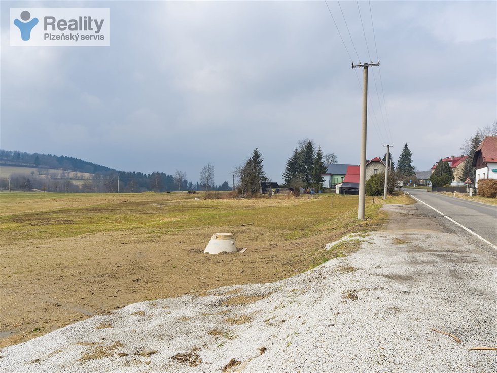 Prodej stavební parcely 6774 m², Nicov