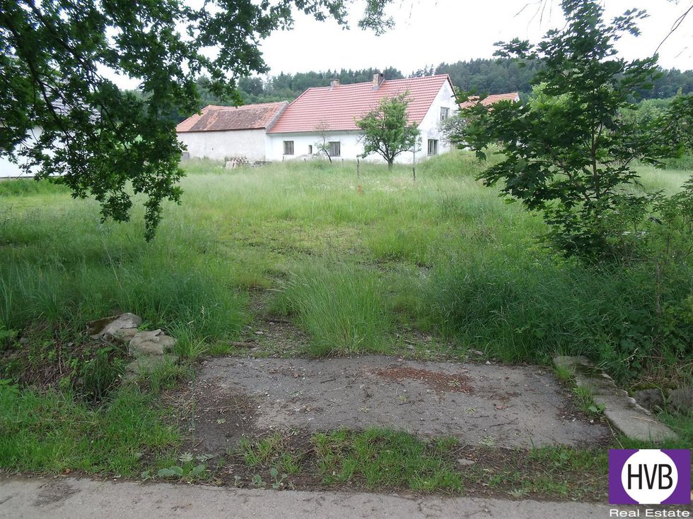 Prodej stavební parcely 1004 m², Nová Ves