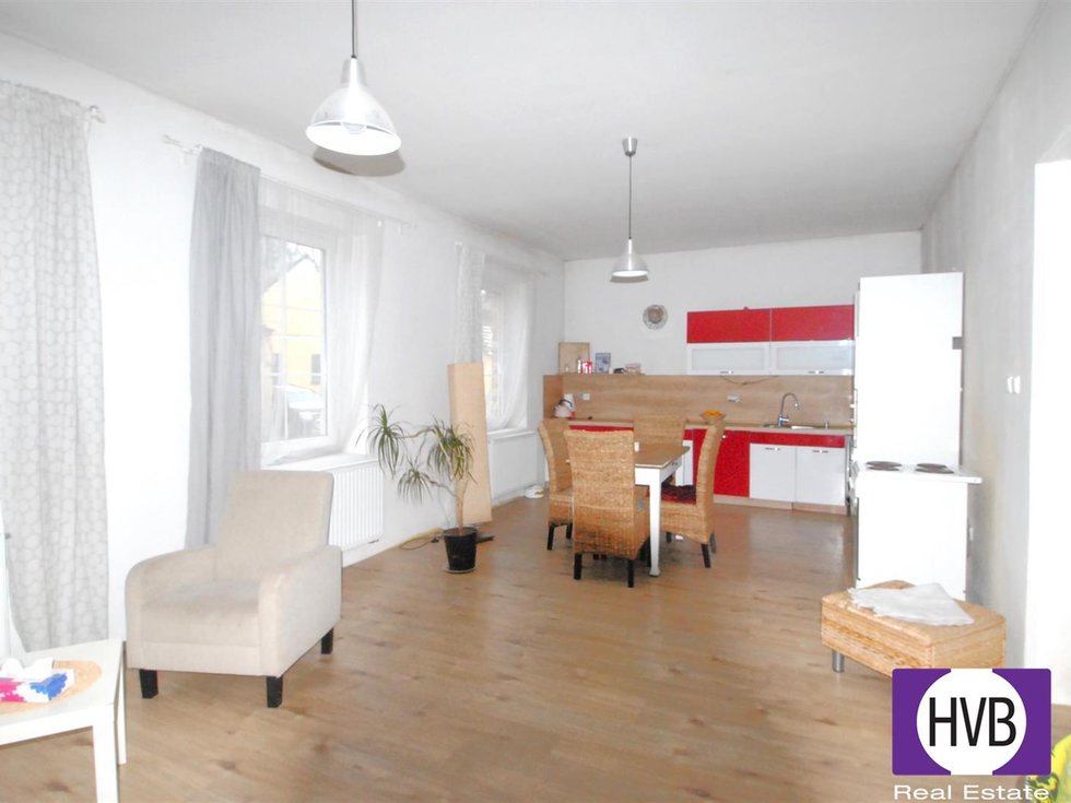 Prodej rodinného domu 280 m², Čejetice