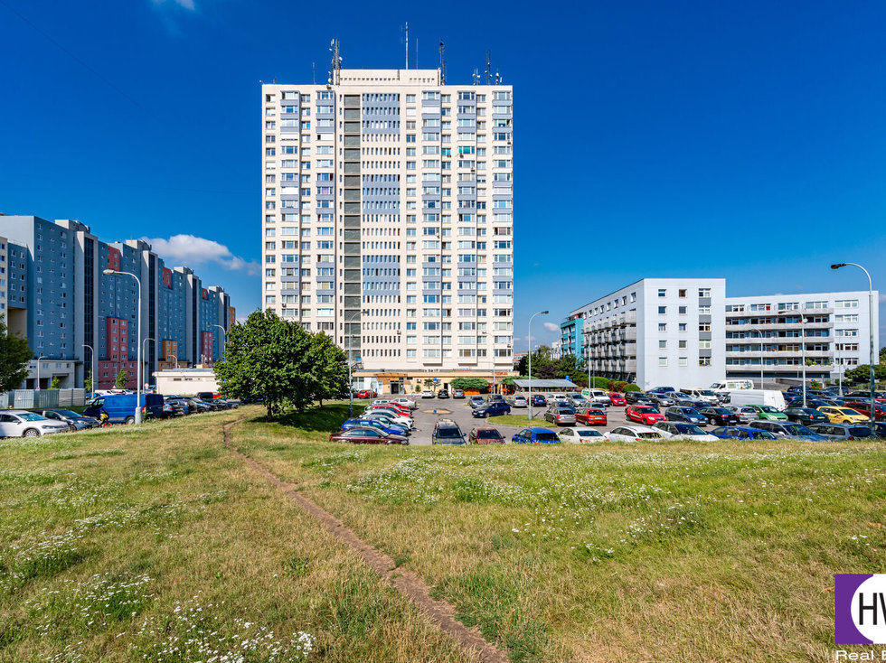 Prodej bytu 4+1 91 m², Praha