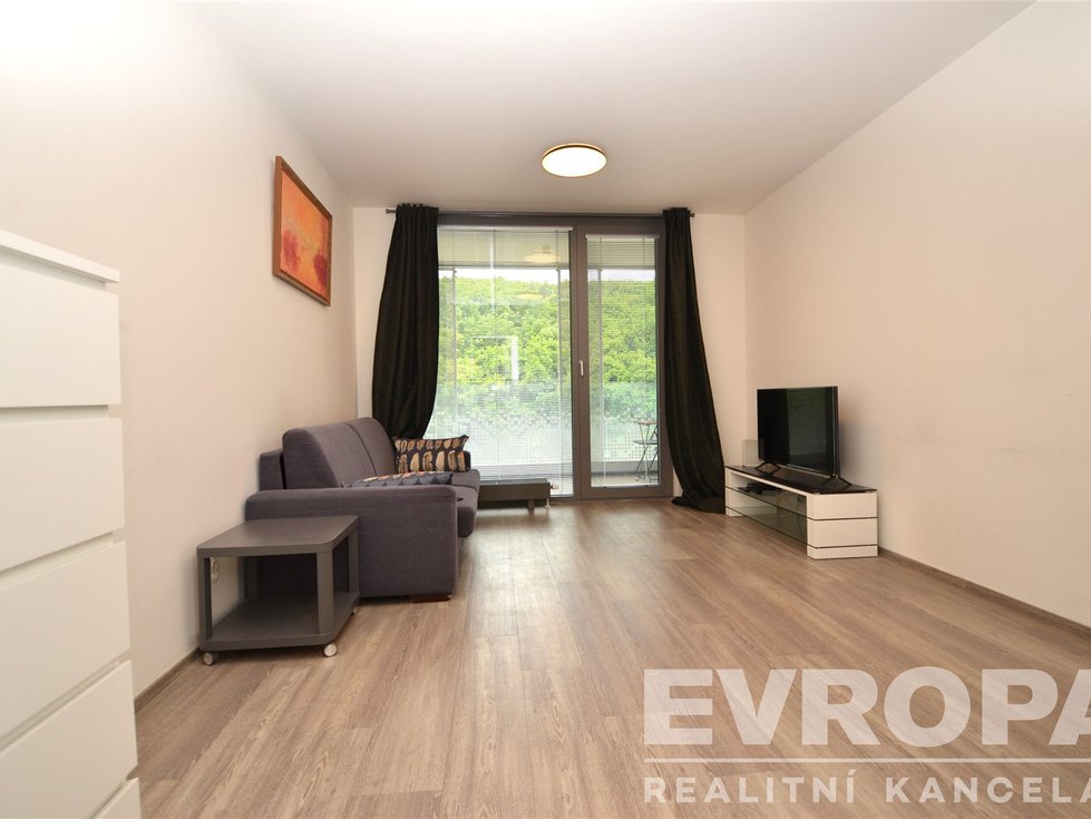 Pronájem bytu 1+kk, garsoniery 33 m², Praha