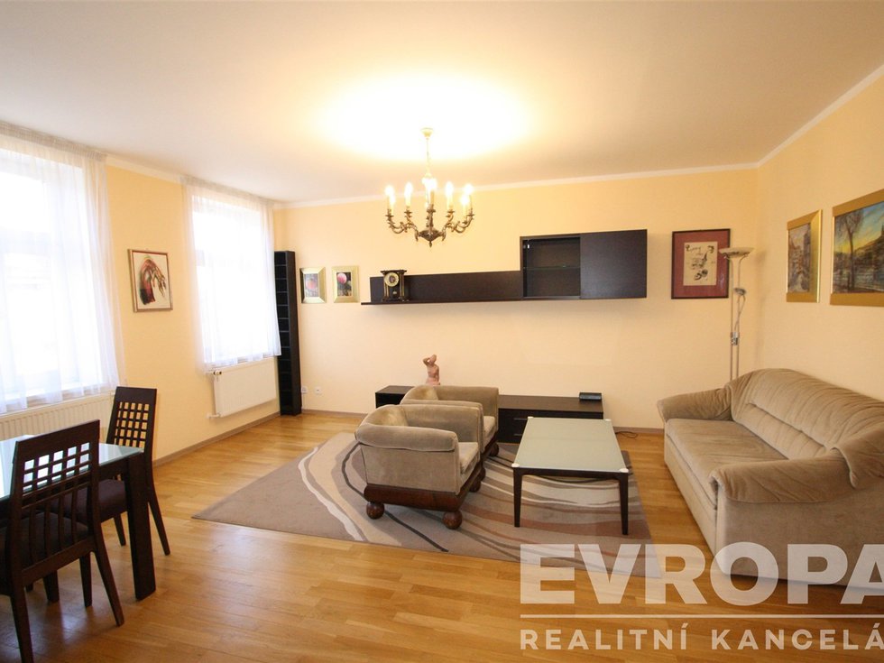 Pronájem bytu 3+kk 95 m², Praha