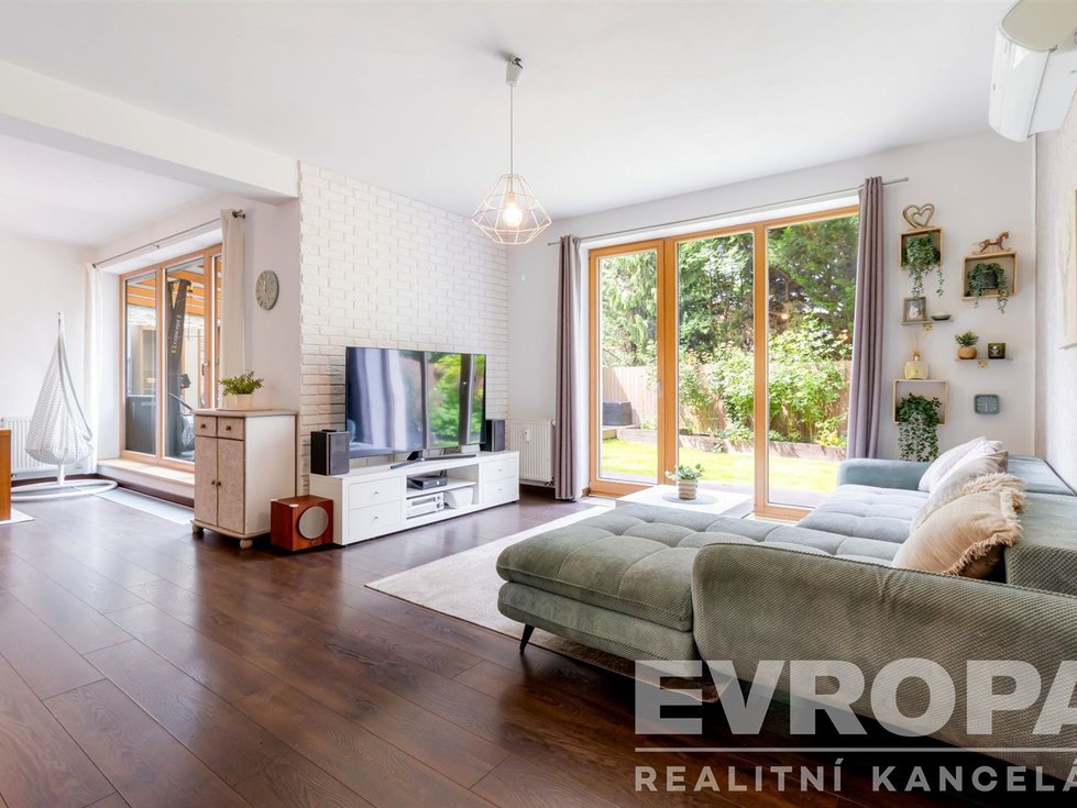 Prodej bytu 4+kk 98 m², Praha