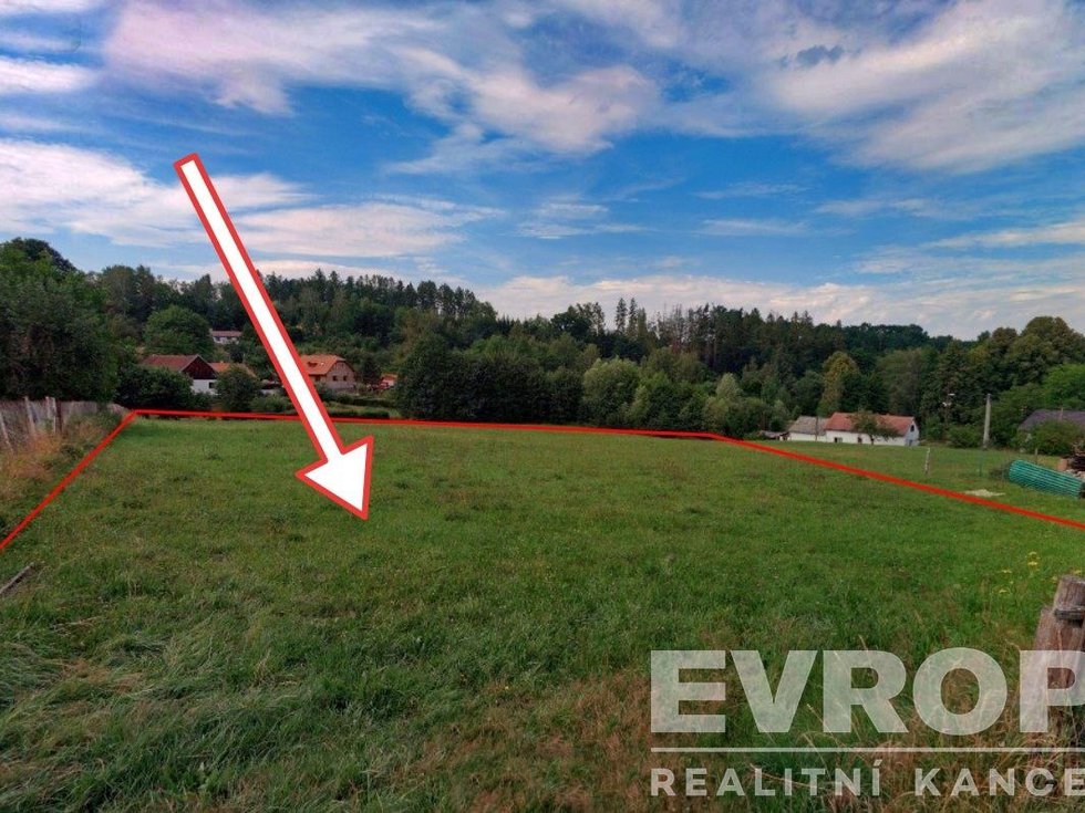 Prodej stavební parcely 835 m², Popovice