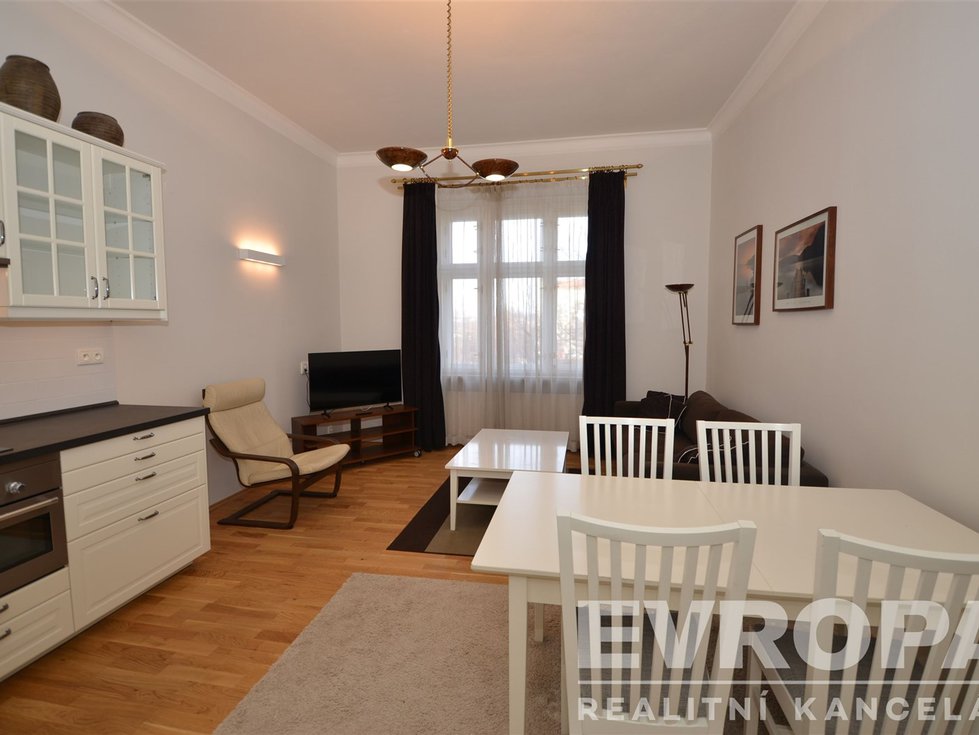 Pronájem bytu 2+kk 48 m², Praha