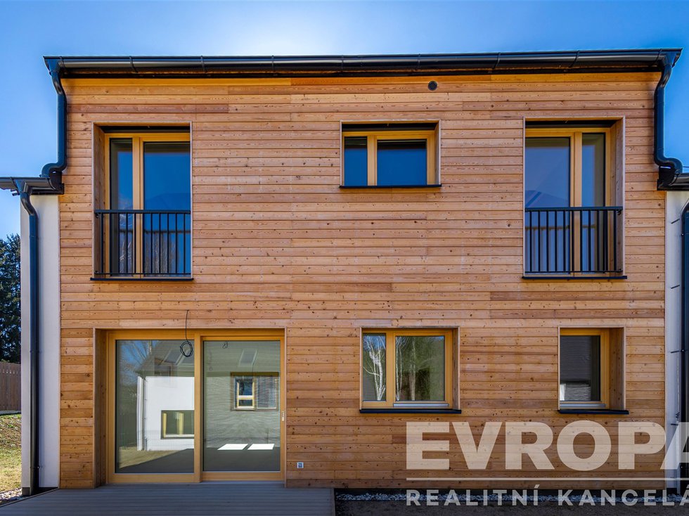 Prodej bytu 3+kk 55 m², Křečovice