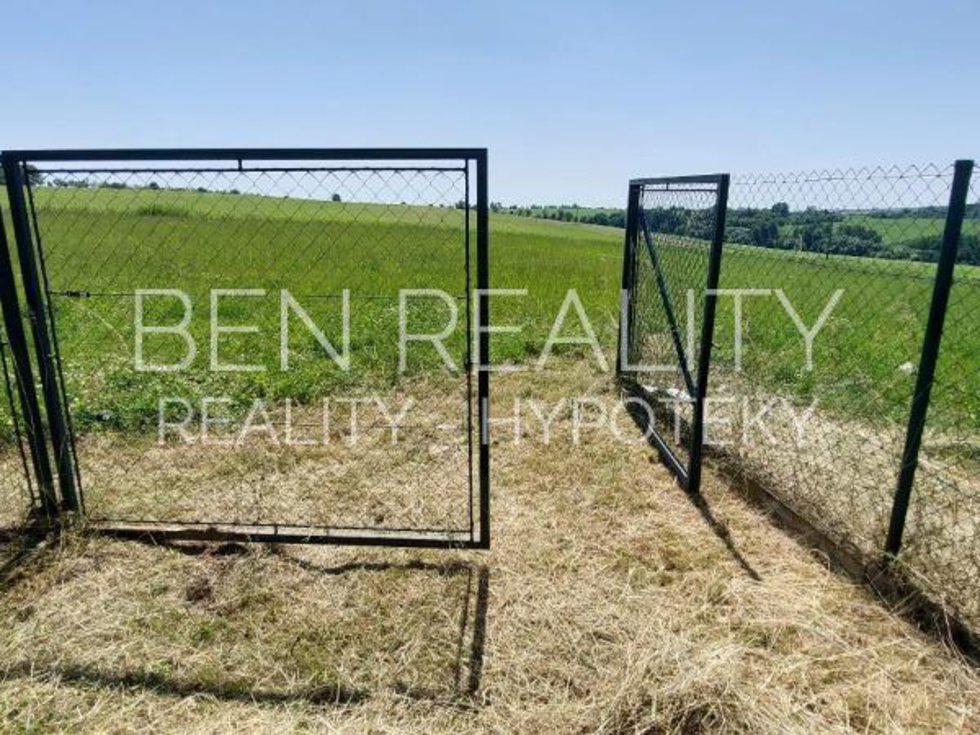 Pronájem zahrady 1400 m², Pohořelice