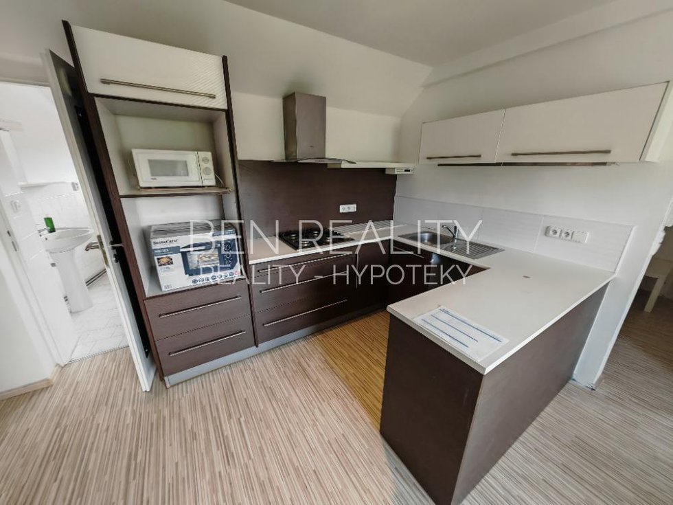 Prodej bytu 1+1 44 m², Otrokovice