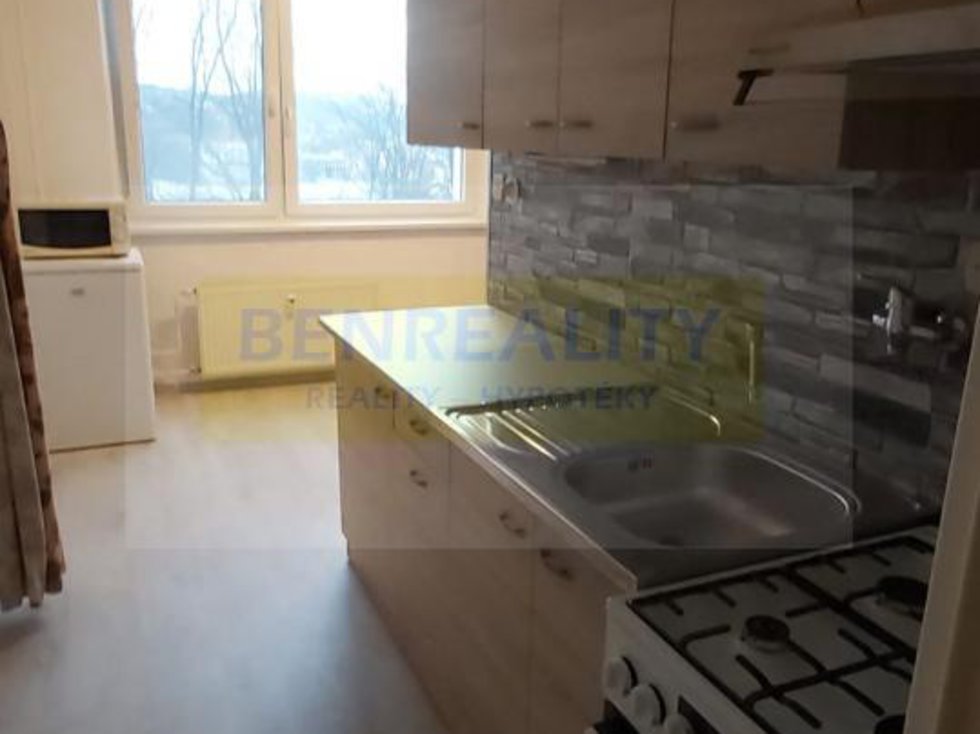 Pronájem bytu 2+1 58 m², Zlín