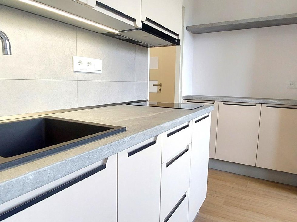 Pronájem bytu 1+1 41 m², Valašské Meziříčí