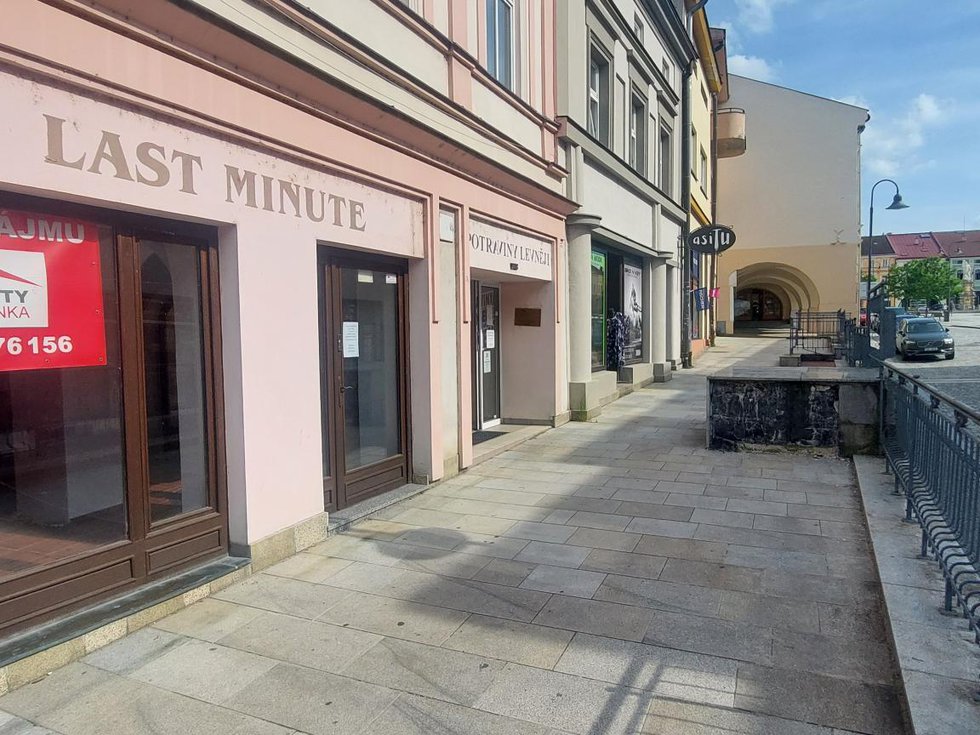 Pronájem obchodu 36 m², Valašské Meziříčí