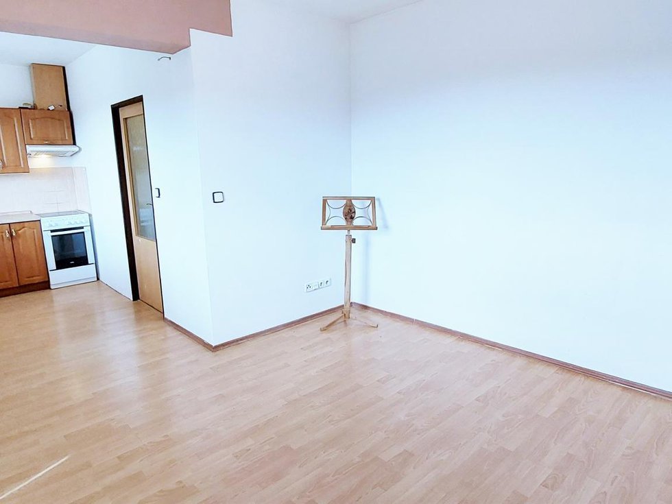 Pronájem bytu 1+kk, garsoniery 33 m², Valašské Meziříčí