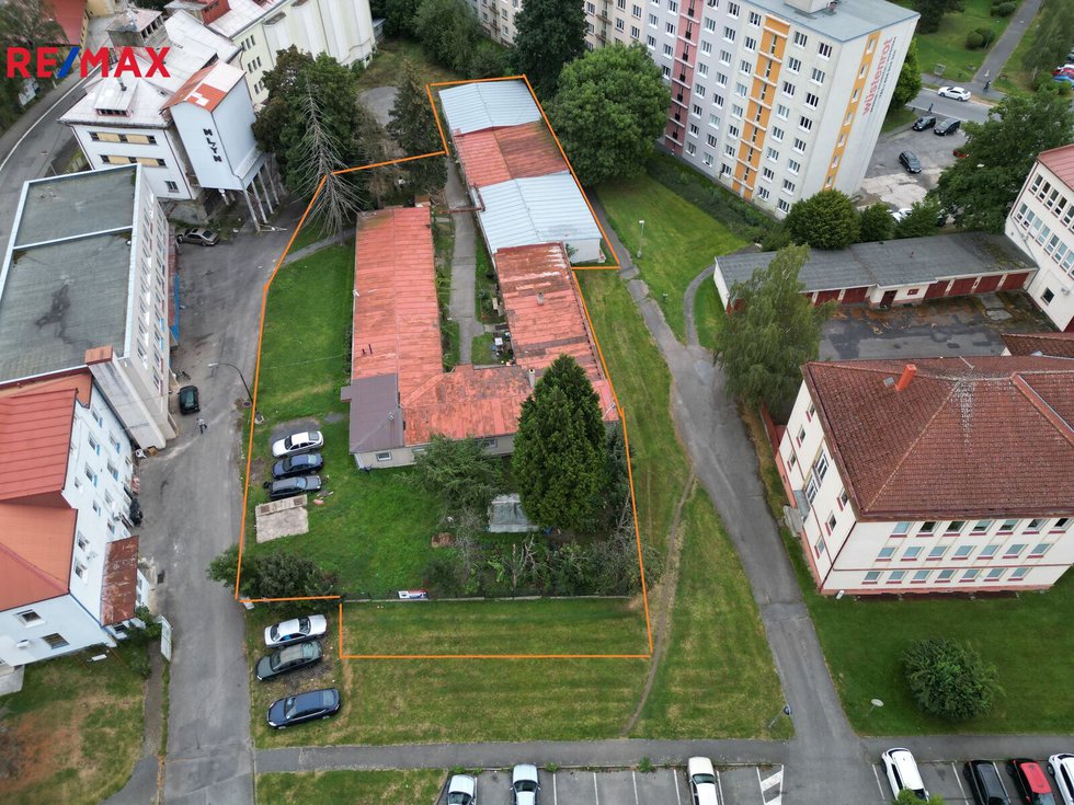 Prodej kanceláře 1096 m², Tachov