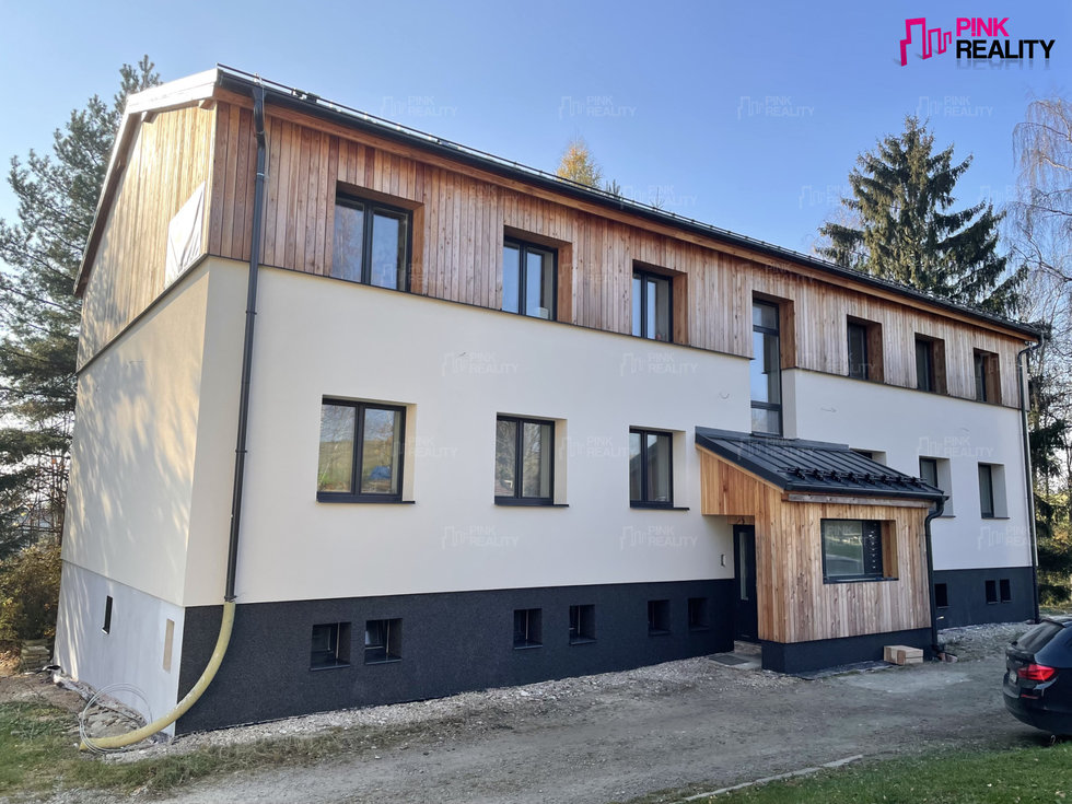 Prodej bytu 3+1 67 m², Liberk