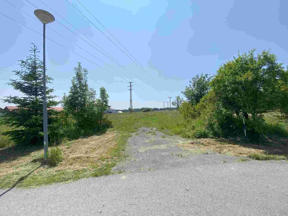 Prodej komerčního pozemku 1053 m², Jílovice