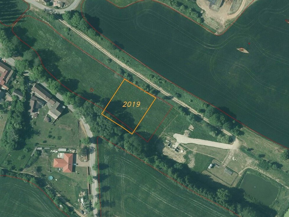 Prodej ostatních pozemků 1737 m², Peč