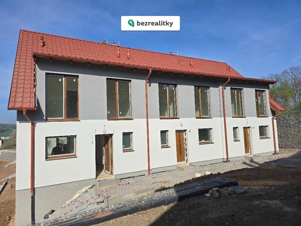 1744892296-pdxbjetuol-stavba-9