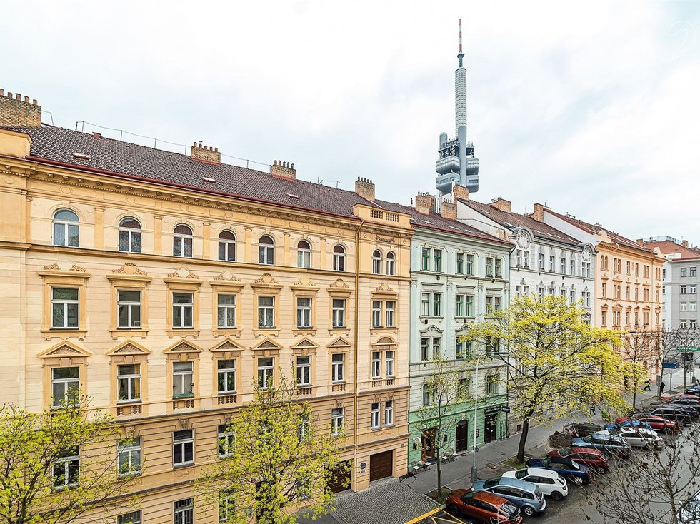 Pronájem bytu 3+1 100 m², Praha