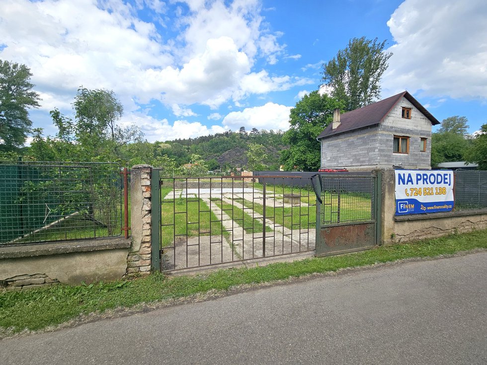 pozemek