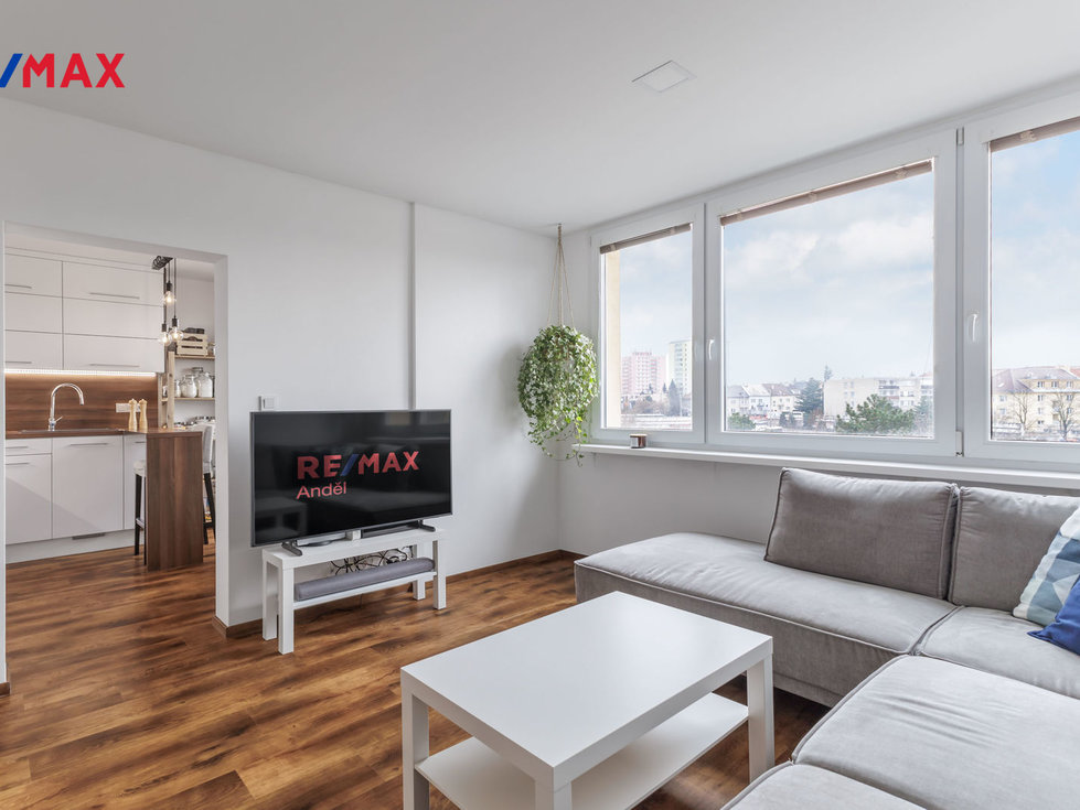 Pronájem bytu 3+1 66 m², Praha