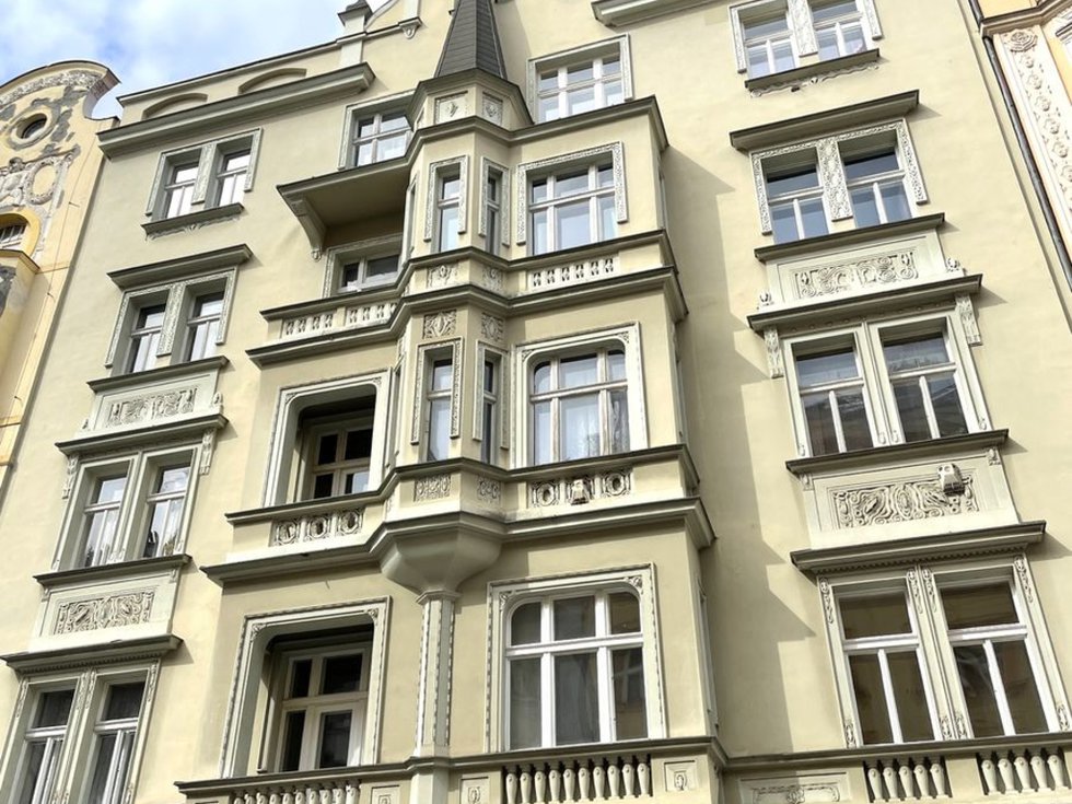 Pronájem bytu 1+1 47 m², Praha