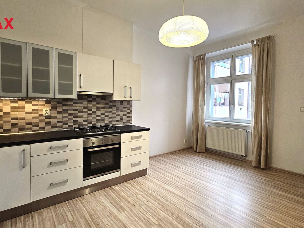 Pronájem bytu 3+kk 83 m², Praha