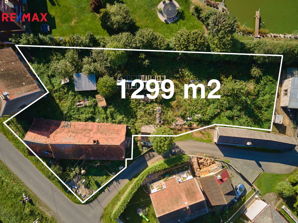 Prodej stavební parcely 1299 m², Spálené Poříčí