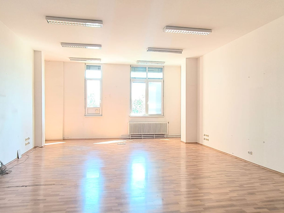 Pronájem kanceláře 72 m², Praha