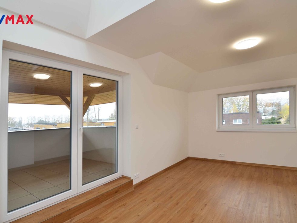 Prodej bytu 3+1 104 m², Úhonice