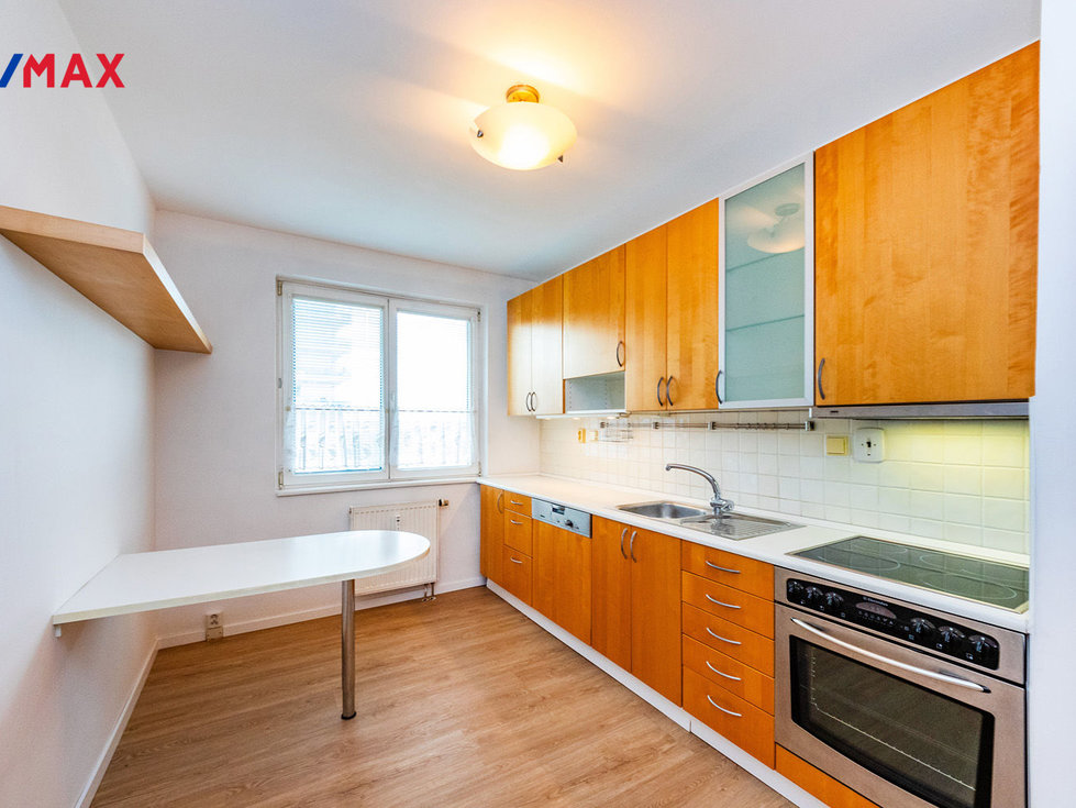 Pronájem bytu 3+1 89 m², Praha