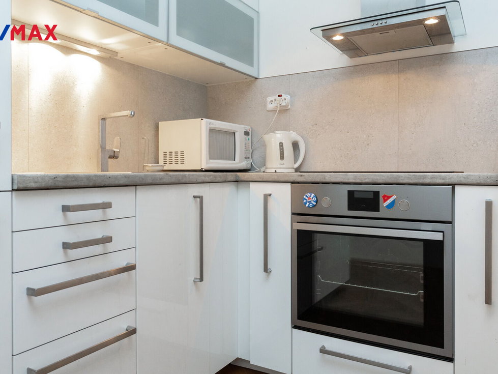 Pronájem bytu 2+kk 47 m², Praha