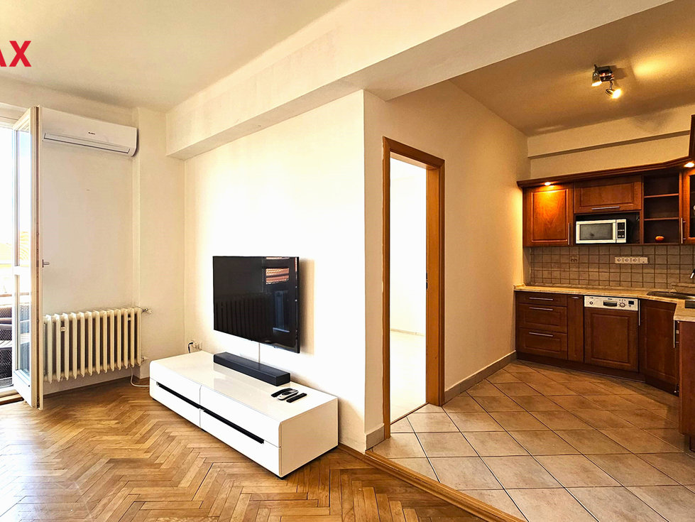 Pronájem bytu 3+kk 70 m², Praha